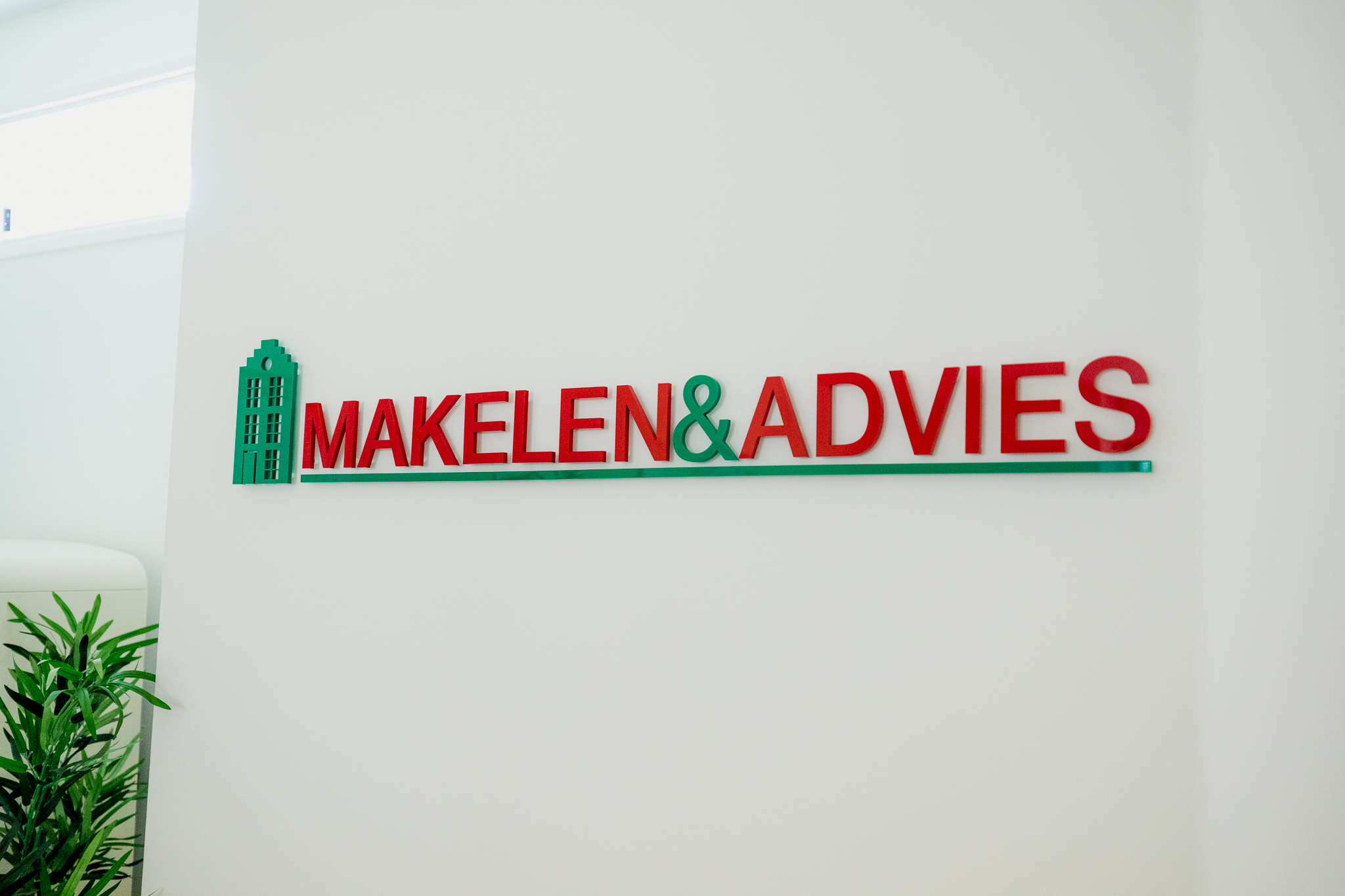 Makelen en Advies